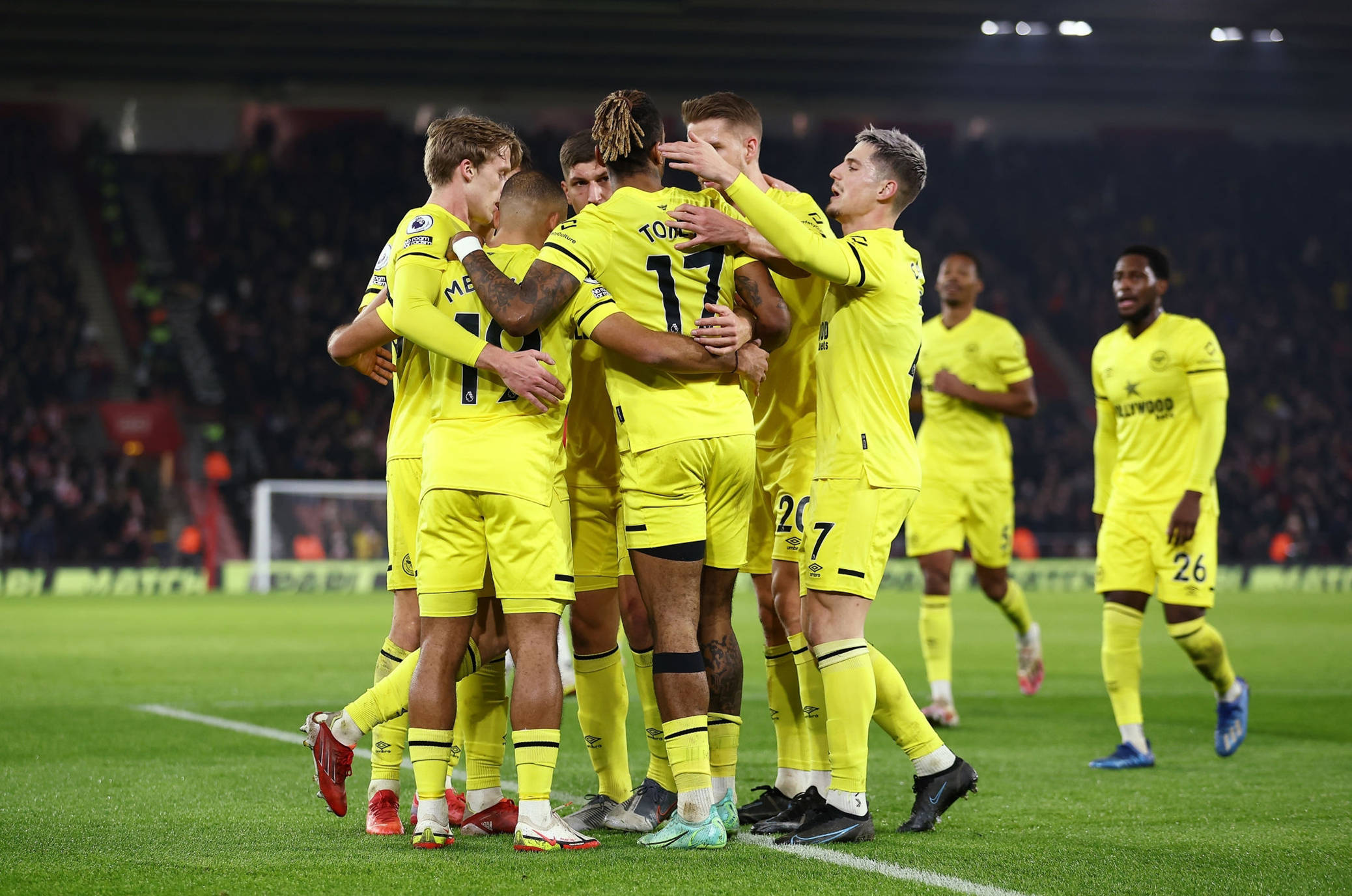 高薪转会早 高薪转会早