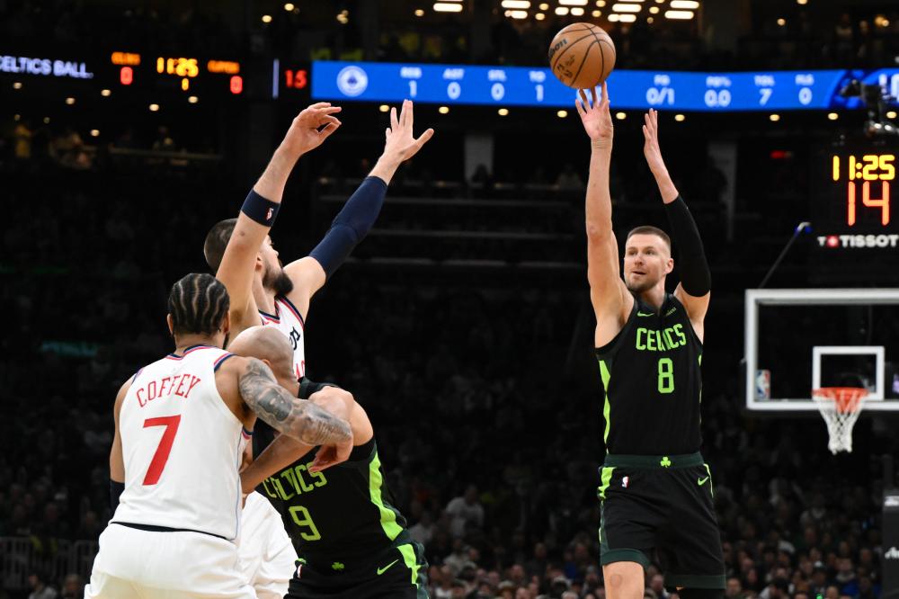 国足本次大 国足本次大